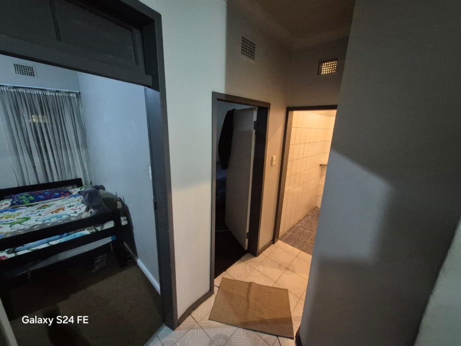 3 Bedroom Property for Sale in Oos Einde North West